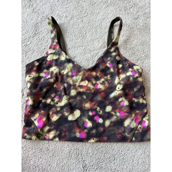 EUC lululemon align tank, cropped $68 Sz 8 A38 - Picture 3 of 6